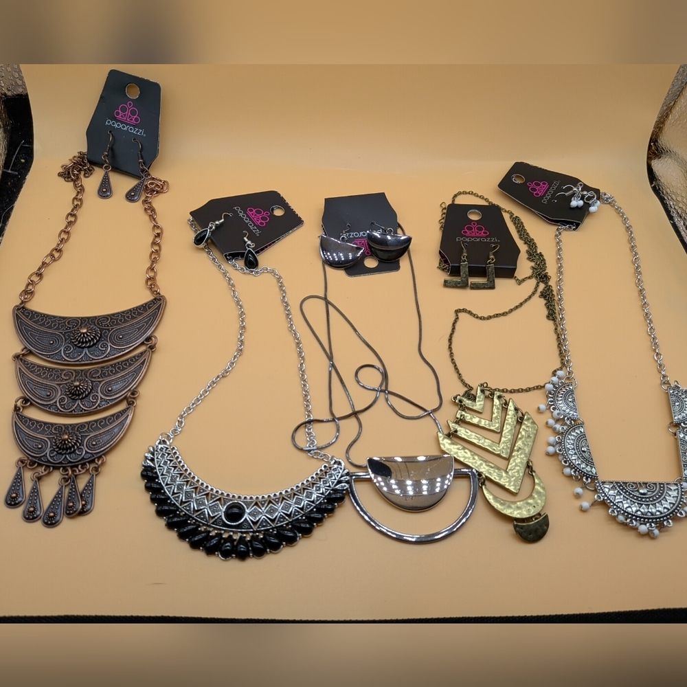 Paparazzi Jewelry 5pcs Costume Acc. Necklaces Earrings Boho Aztec Cleopatra